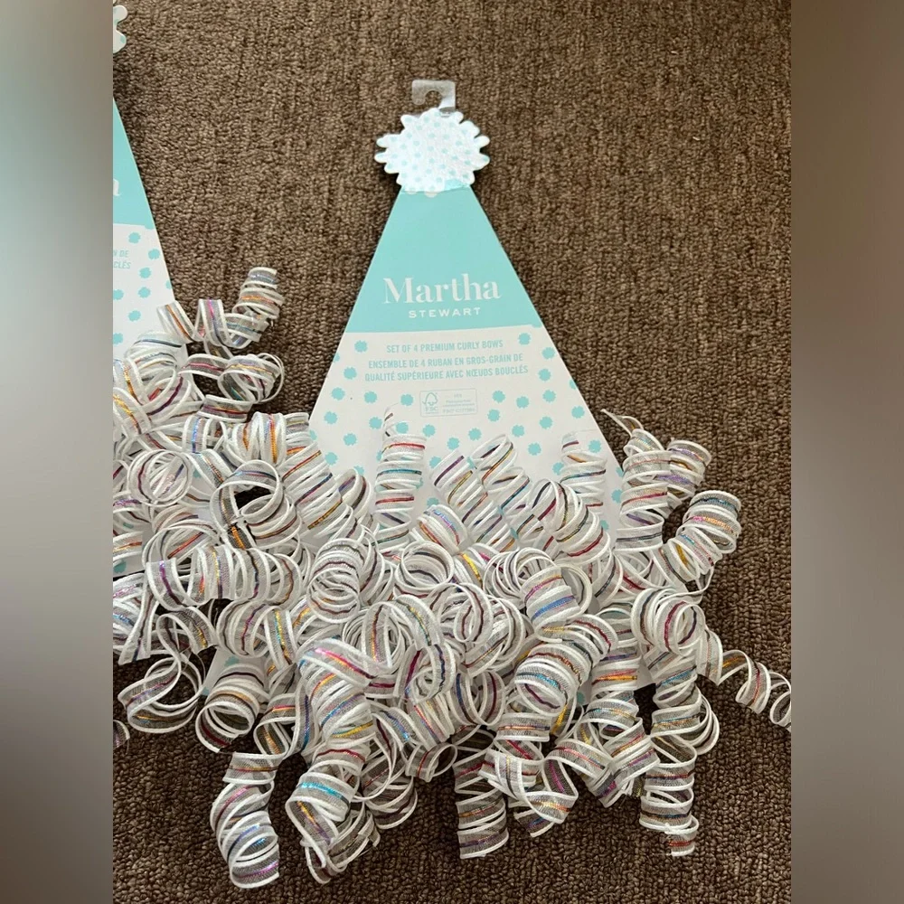 Martha Stewart set of 8 curly bows NWT